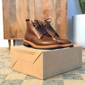 Taylor Stitch Trench Boot  •  Whiskey Leather  •  Mens 10  •  Vibram Welt Sole
